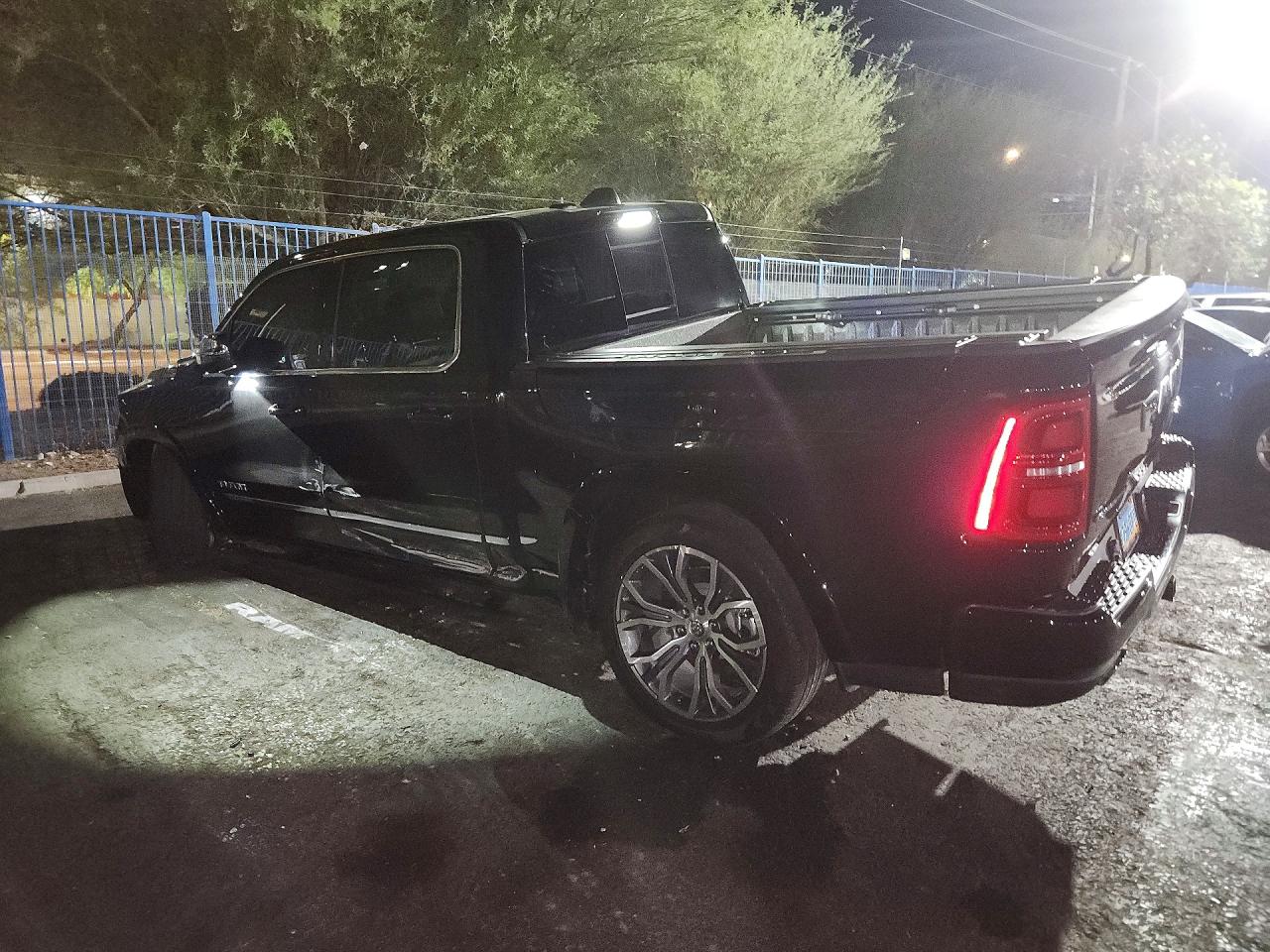 2026 RAM 1500 TUNGSTEN — снимка 2
