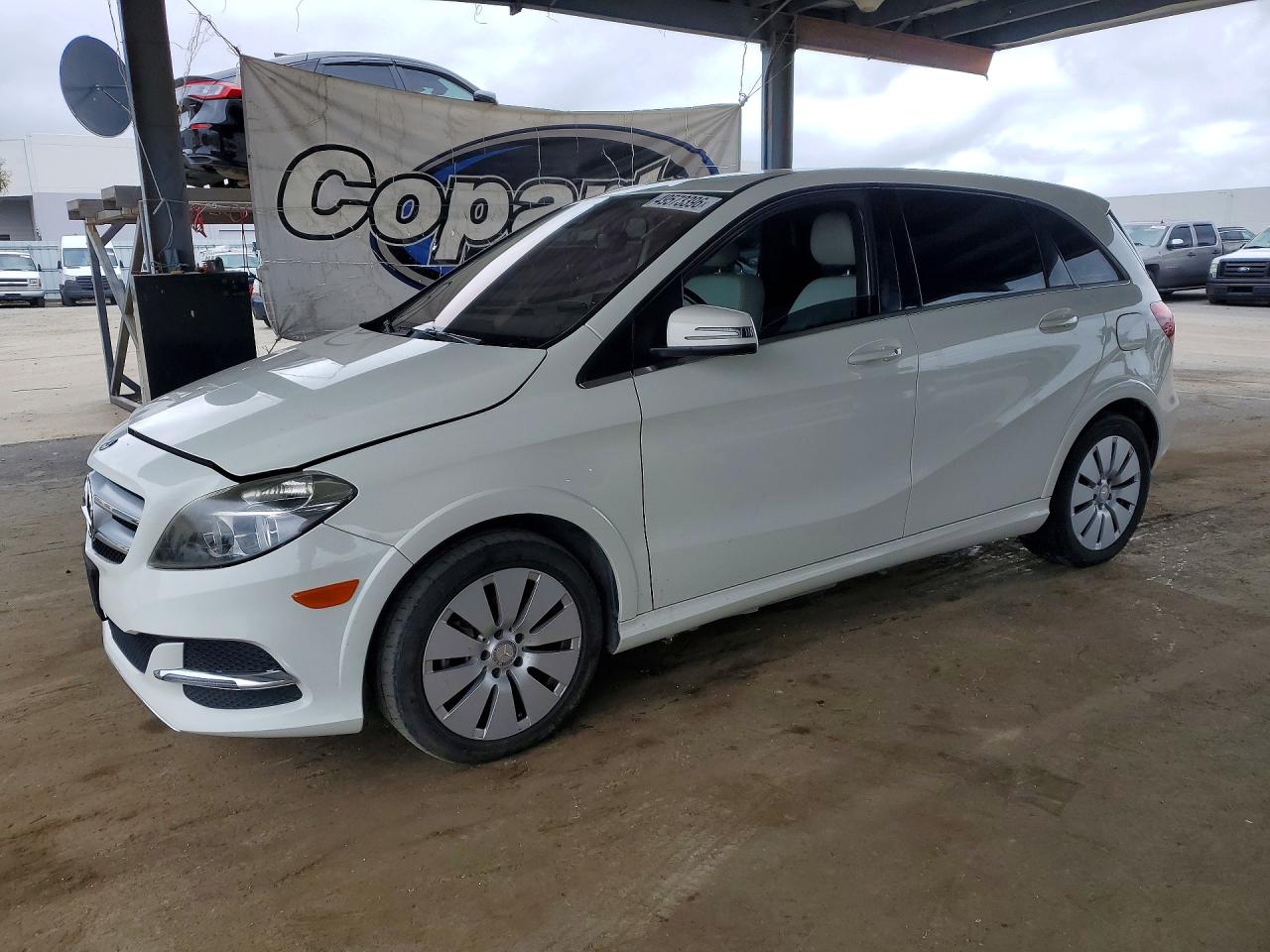 2017 MERCEDES-BENZ B 250E