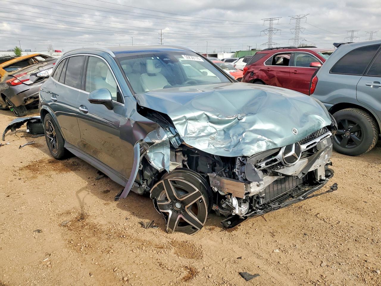 2026 MERCEDES-BENZ GLC 300 4MATIC — снимка 4
