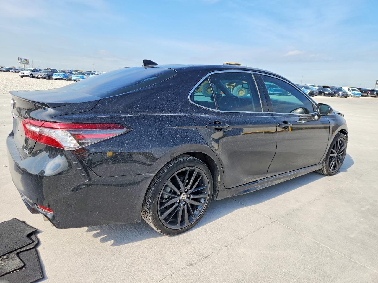 2021 TOYOTA CAMRY — снимка 3