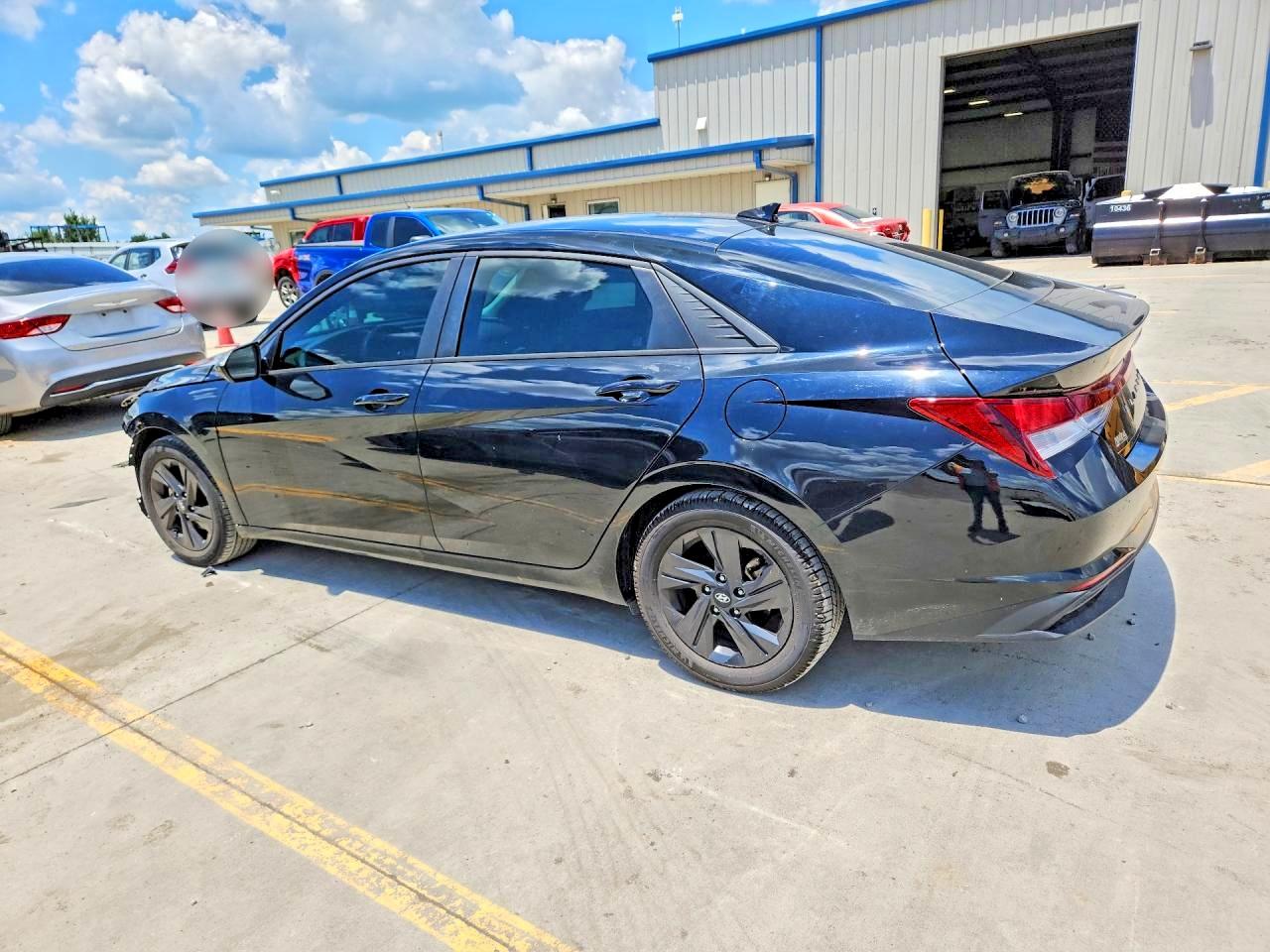 2021 HYUNDAI ELANTRA SEL — снимка 2