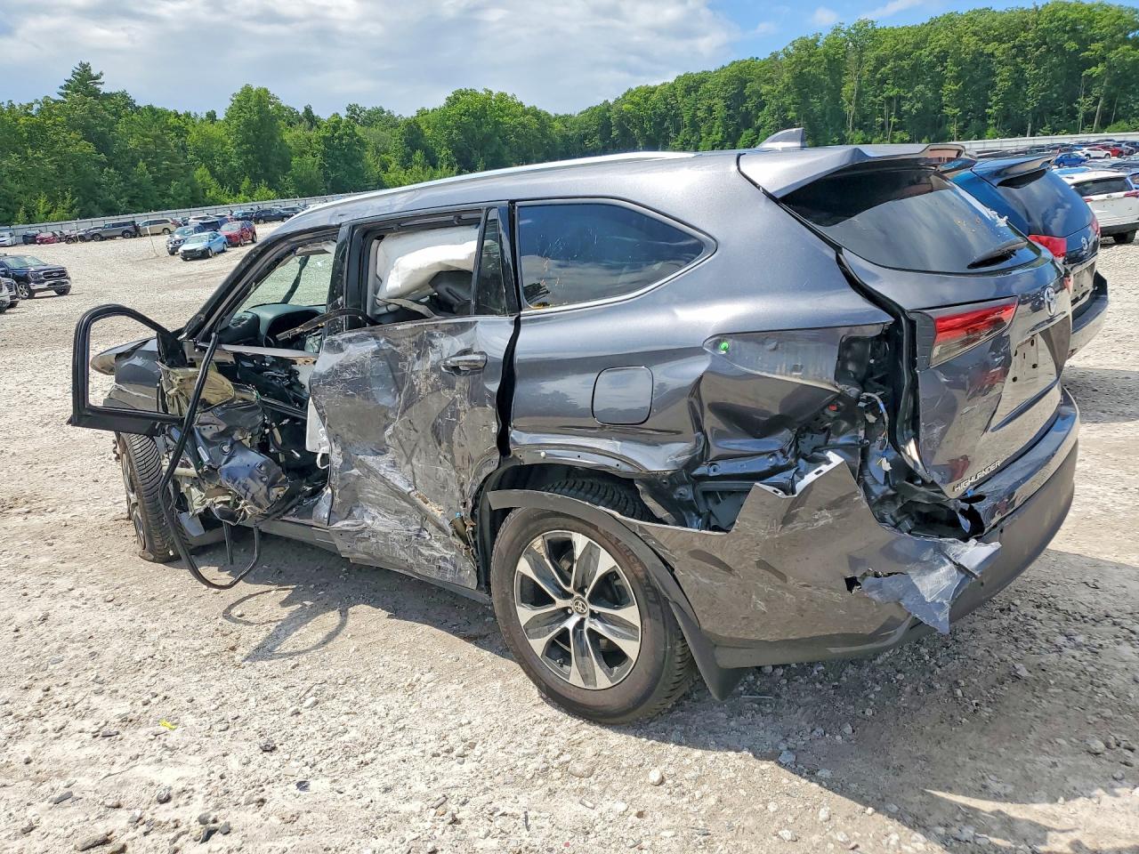 2020 TOYOTA HIGHLANDER HYBRID XLE — снимка 2