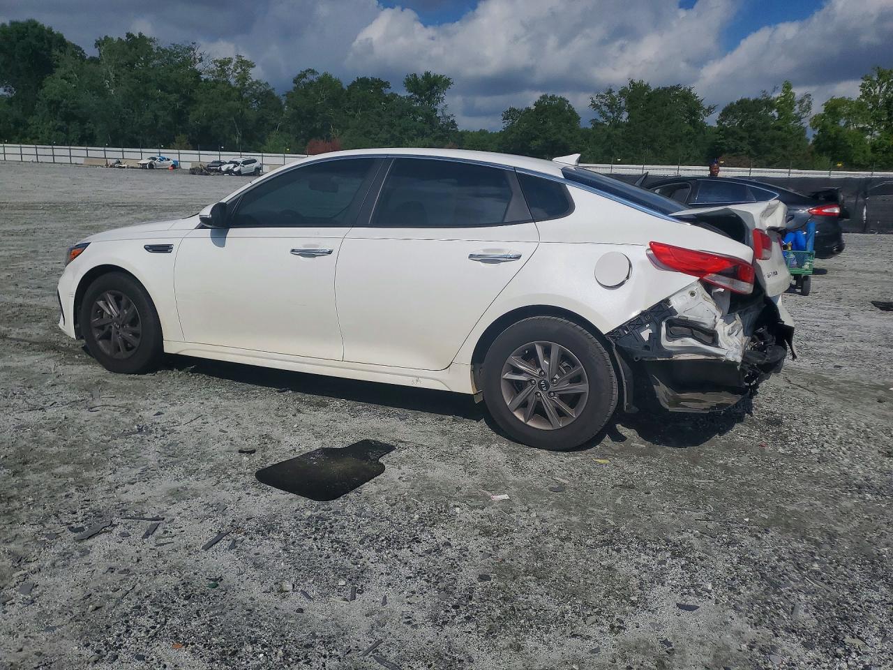 2020 KIA OPTIMA LX — снимка 2
