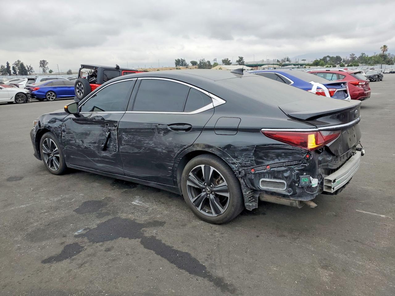 2024 LEXUS ES 300H BASE — снимка 2