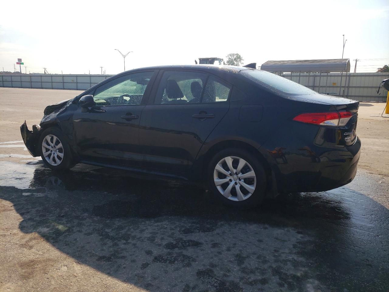 2026 TOYOTA COROLLA LE — снимка 2