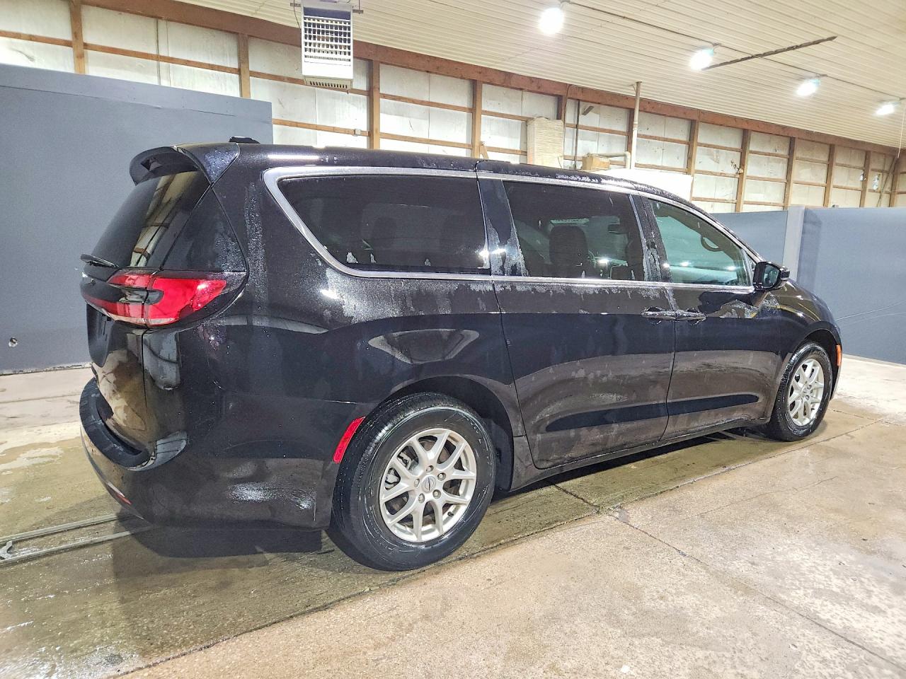 2025 CHRYSLER PACIFICA SELECT — снимка 3