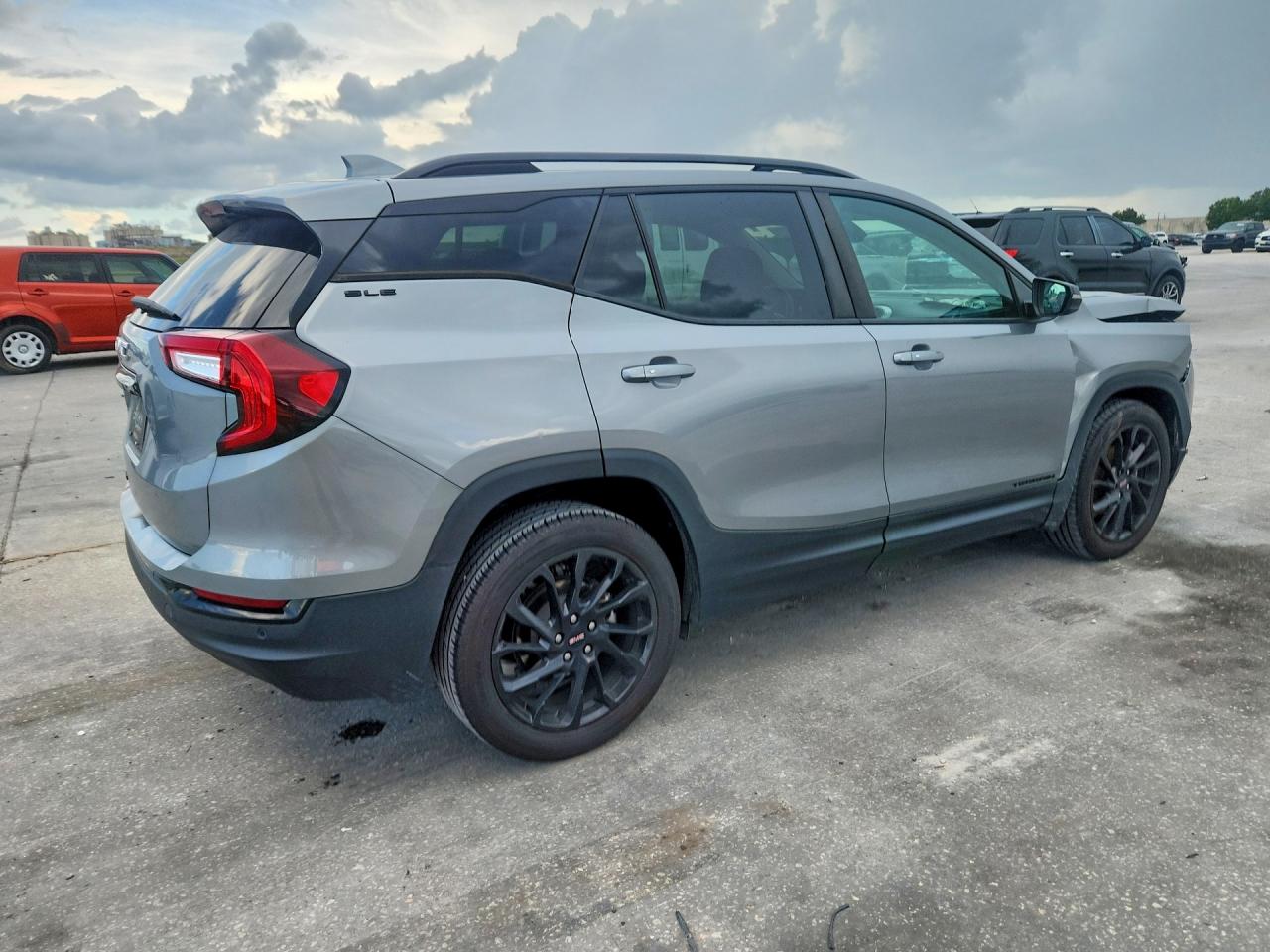 2023 GMC TERRAIN SLE — снимка 3