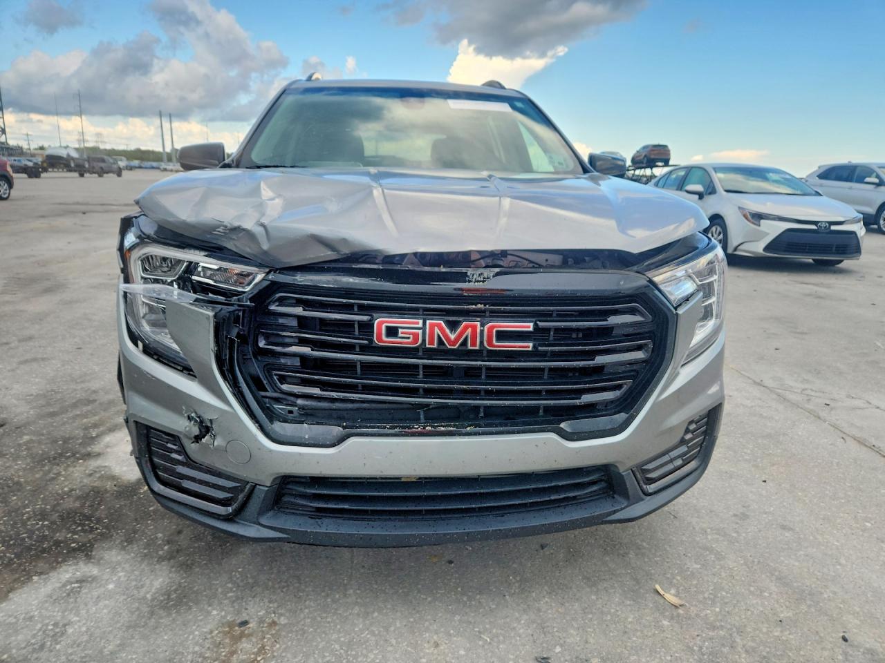2023 GMC TERRAIN SLE — снимка 5