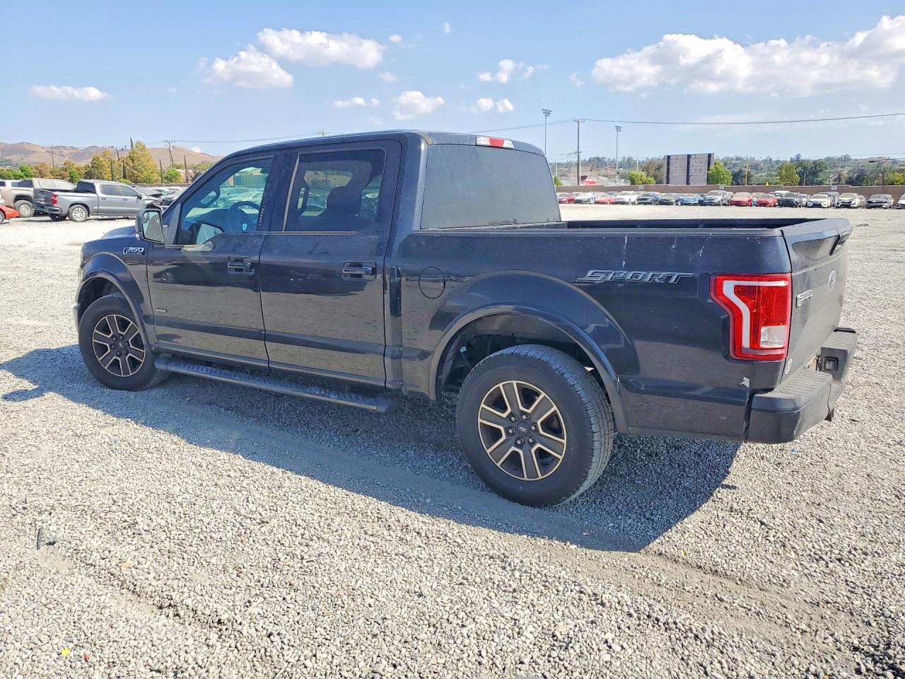 2015 FORD F150 SUPERCREW — снимка 2