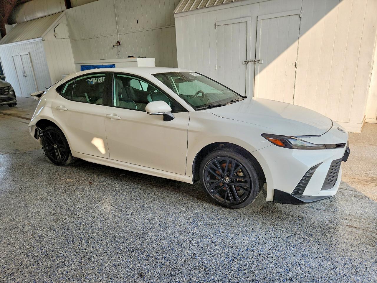2025 TOYOTA CAMRY SE — снимка 4