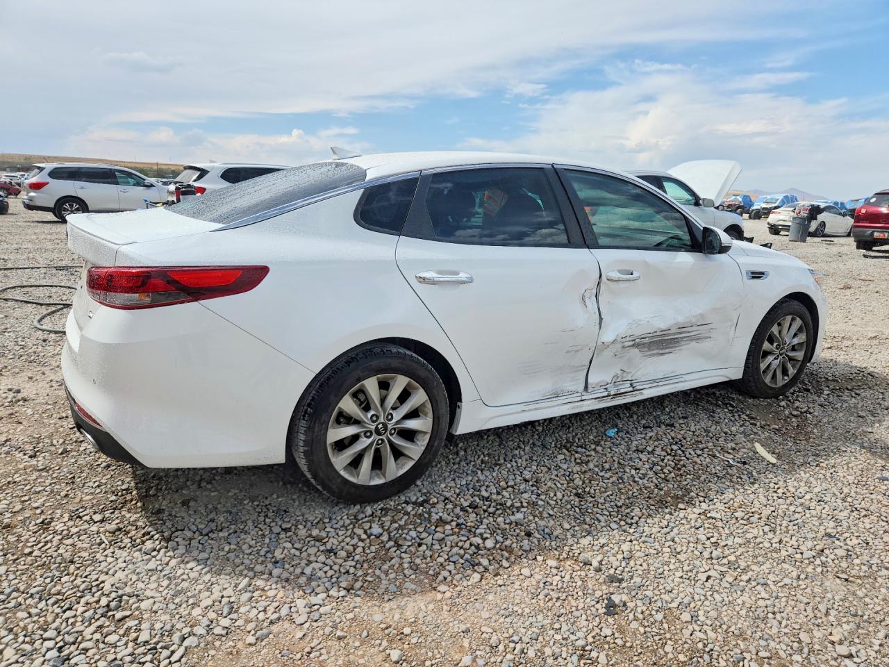 2018 KIA OPTIMA S — снимка 3