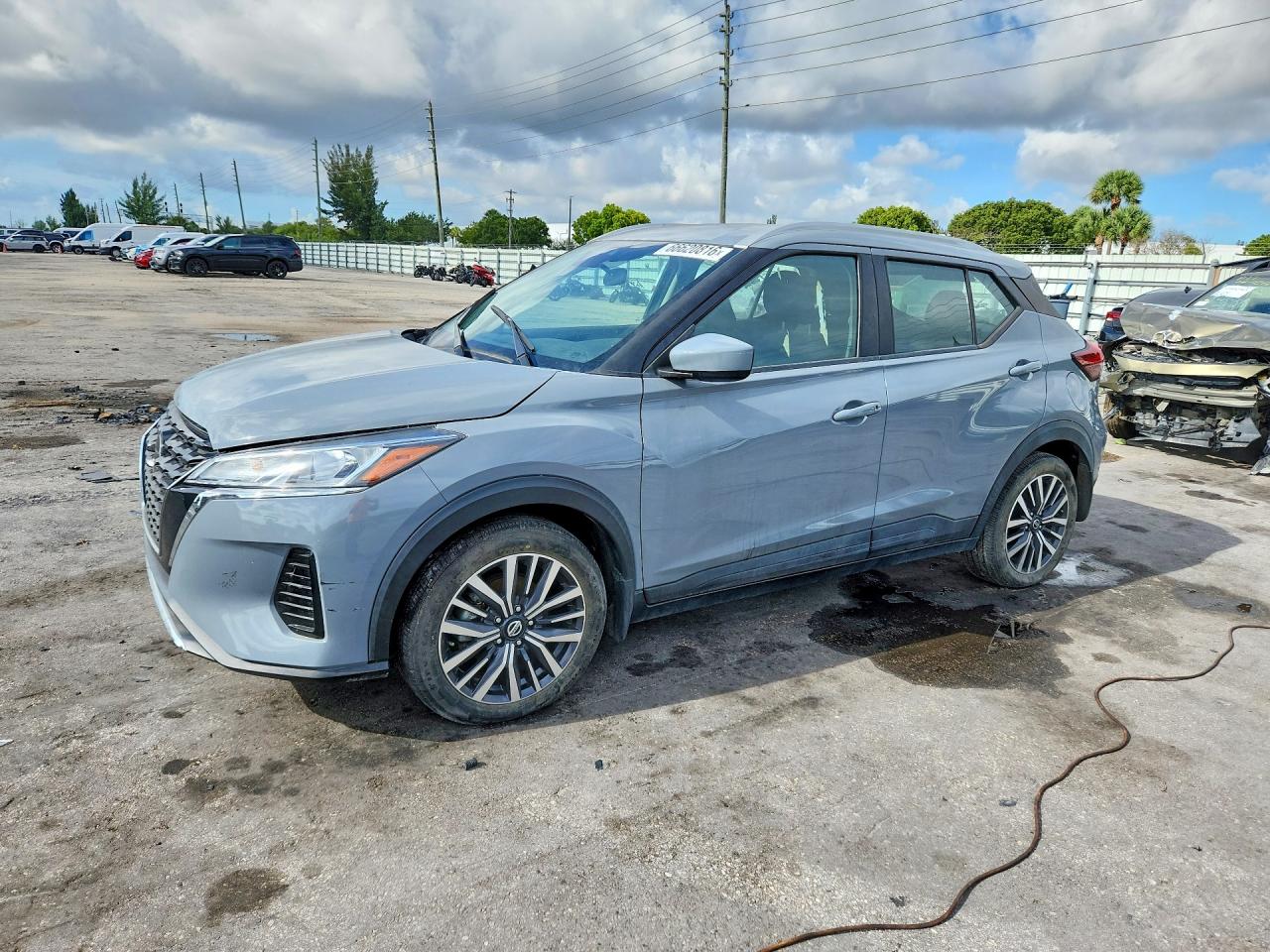 2021 NISSAN KICKS SV