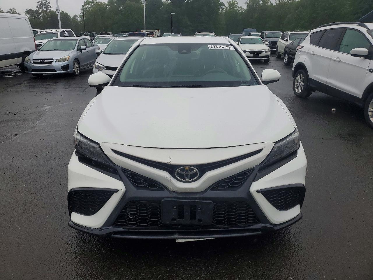2021 TOYOTA CAMRY SE — снимка 5