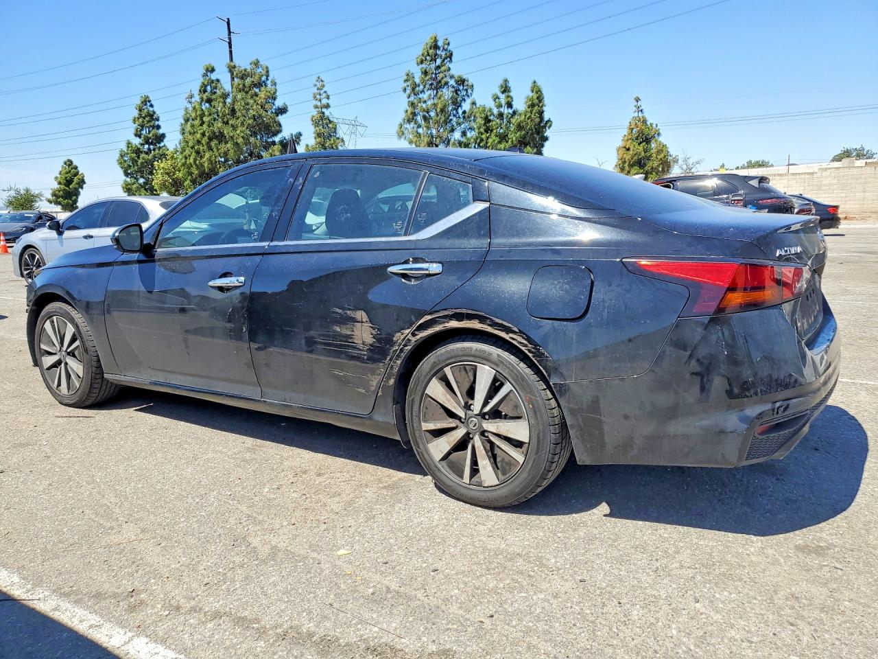 2020 NISSAN ALTIMA SL — снимка 2