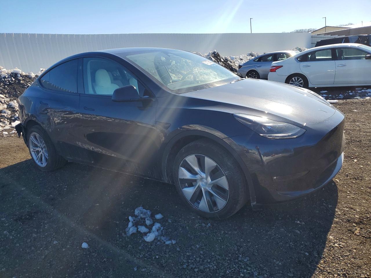 2024 TESLA MODEL Y — снимка 4