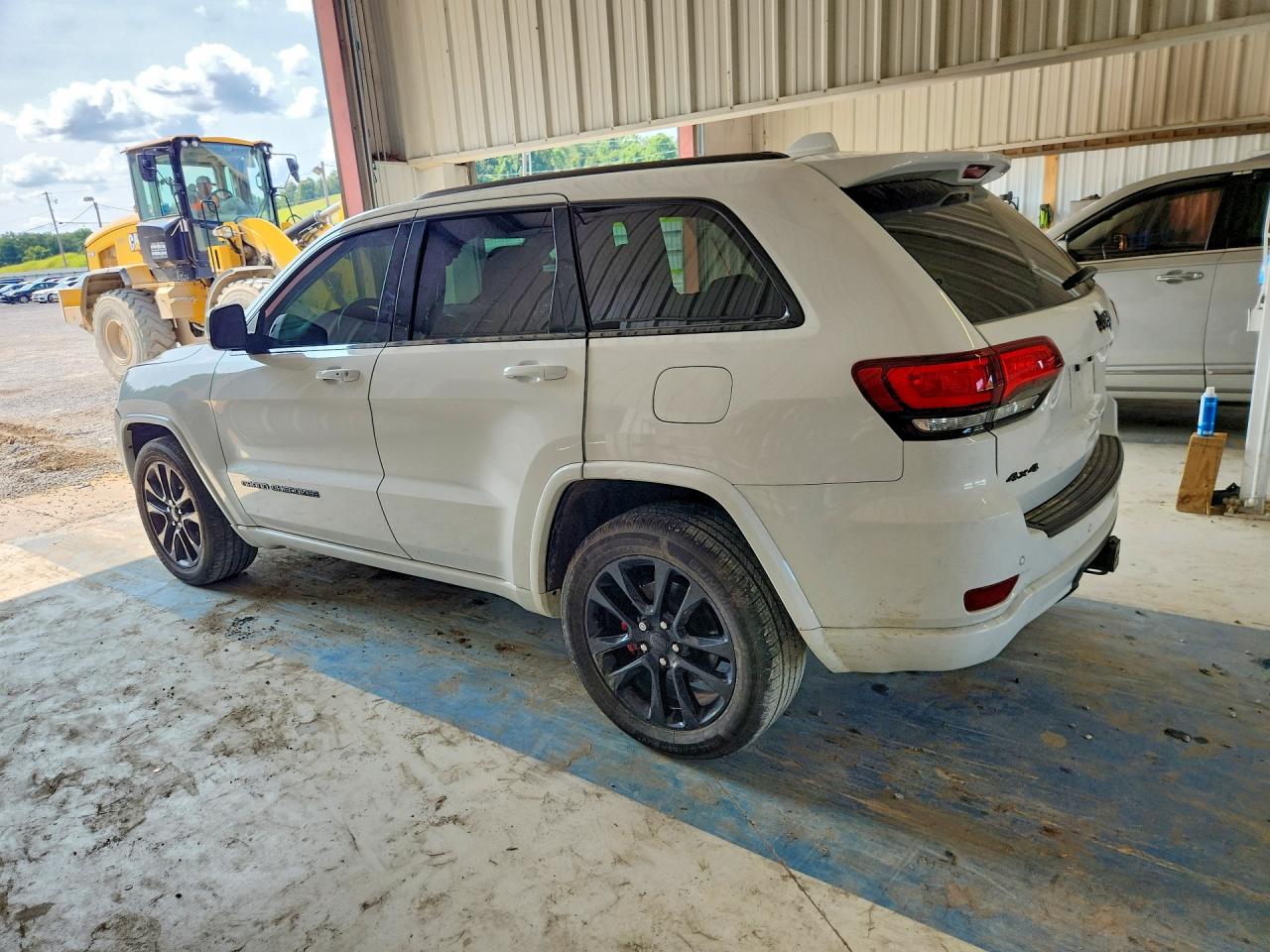 2021 JEEP GRAND CHEROKEE LAREDO — снимка 2