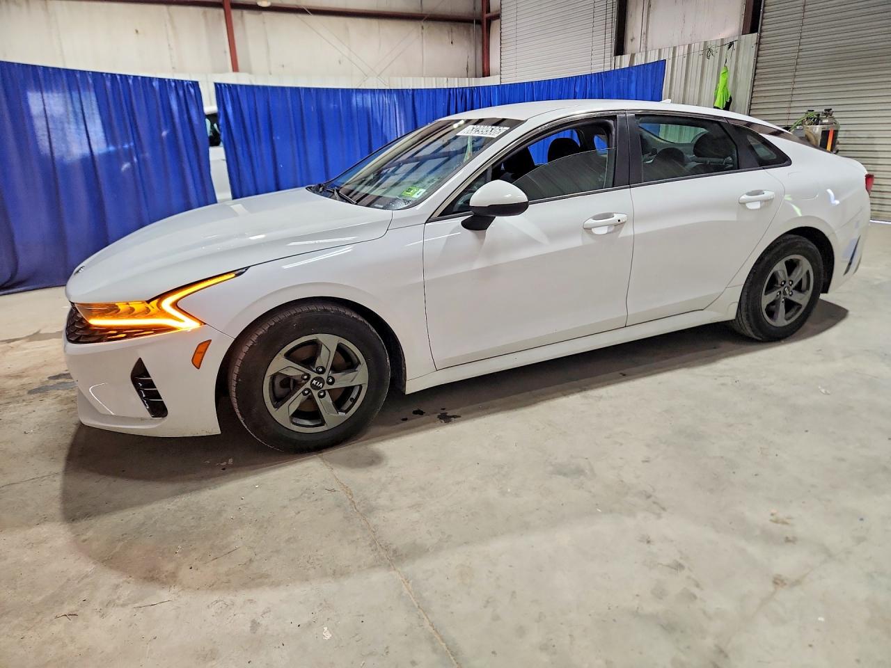 2021 KIA K5 LXS