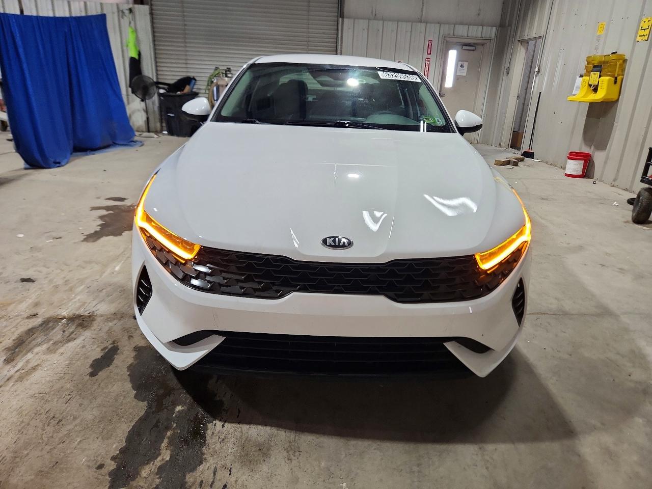 2021 KIA K5 LXS — снимка 5