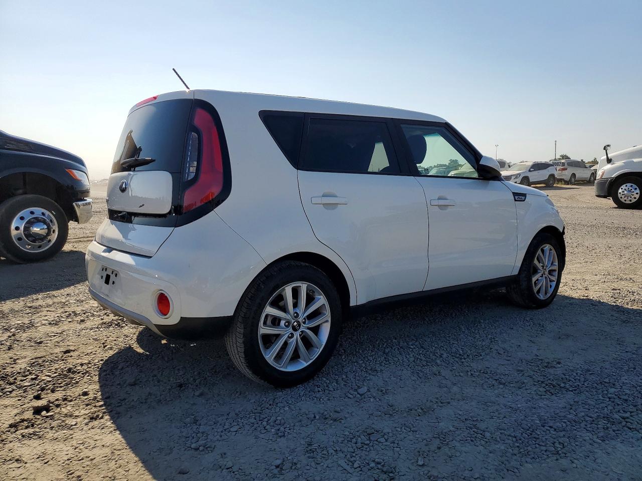 2019 KIA SOUL + — снимка 3
