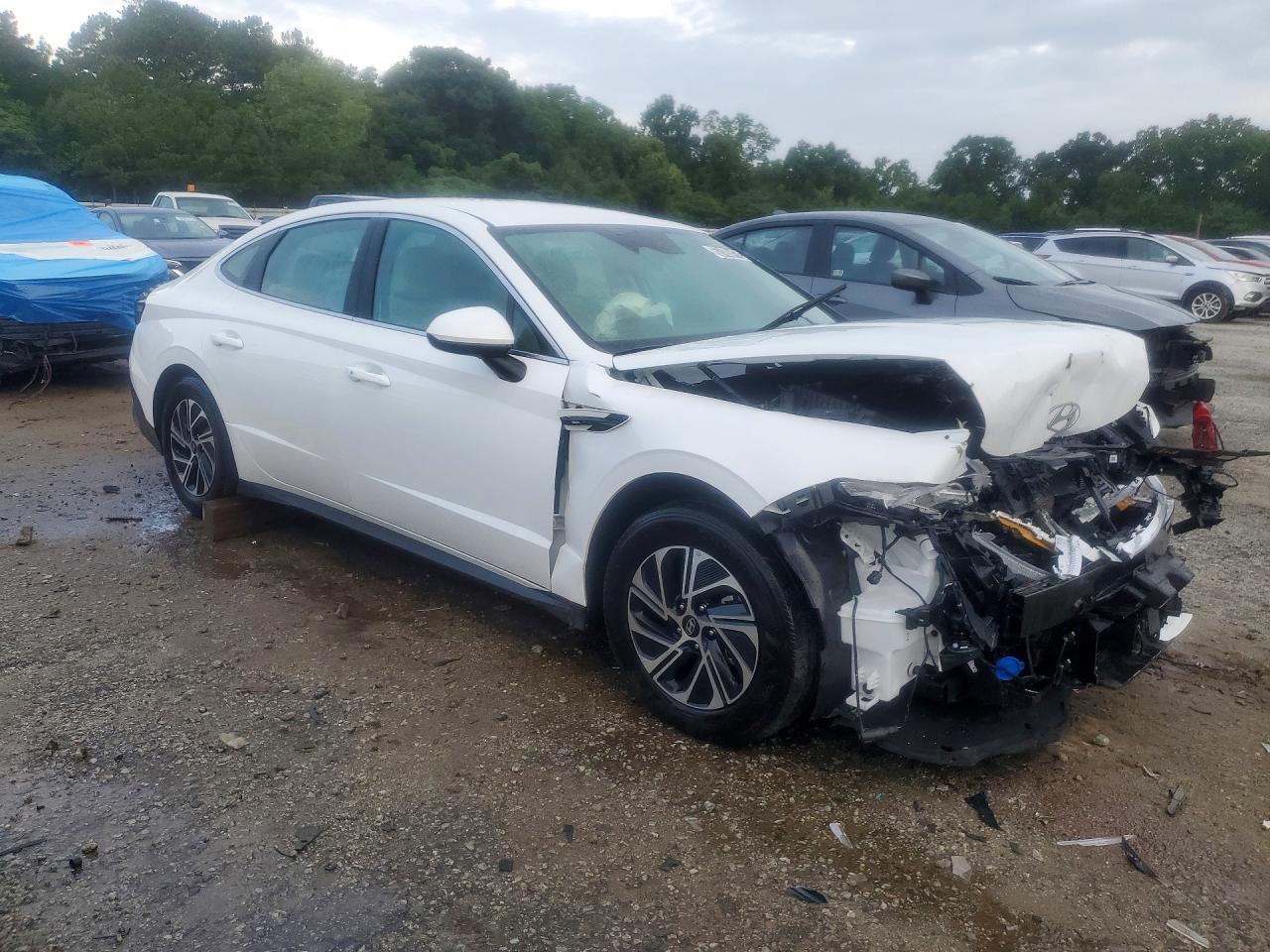 2026 HYUNDAI SONATA HYBRID BLUE — снимка 4