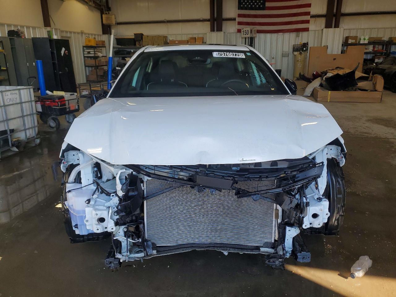 2025 TOYOTA CAMRY SE — снимка 5