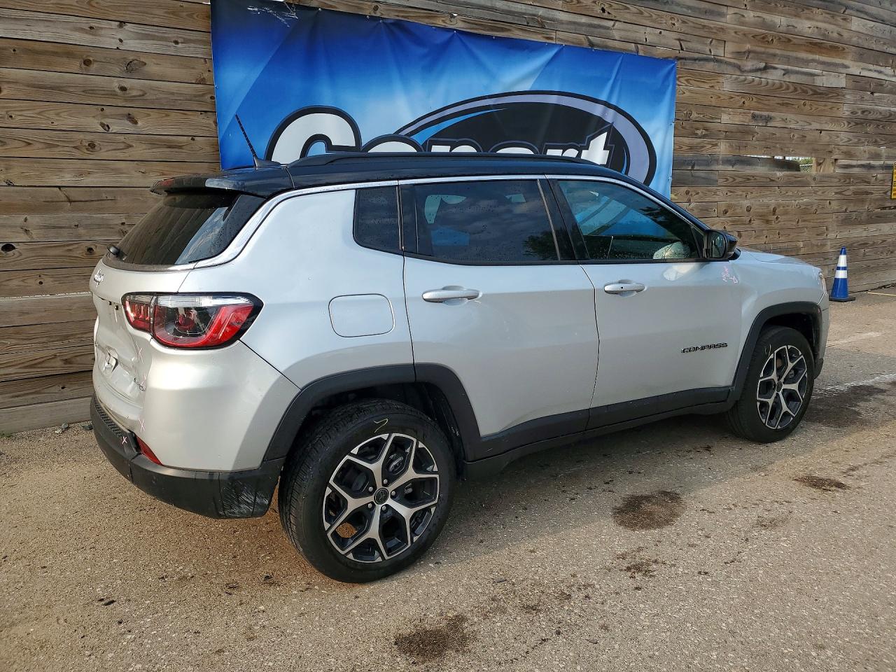 2025 JEEP COMPASS LIMITED — снимка 3