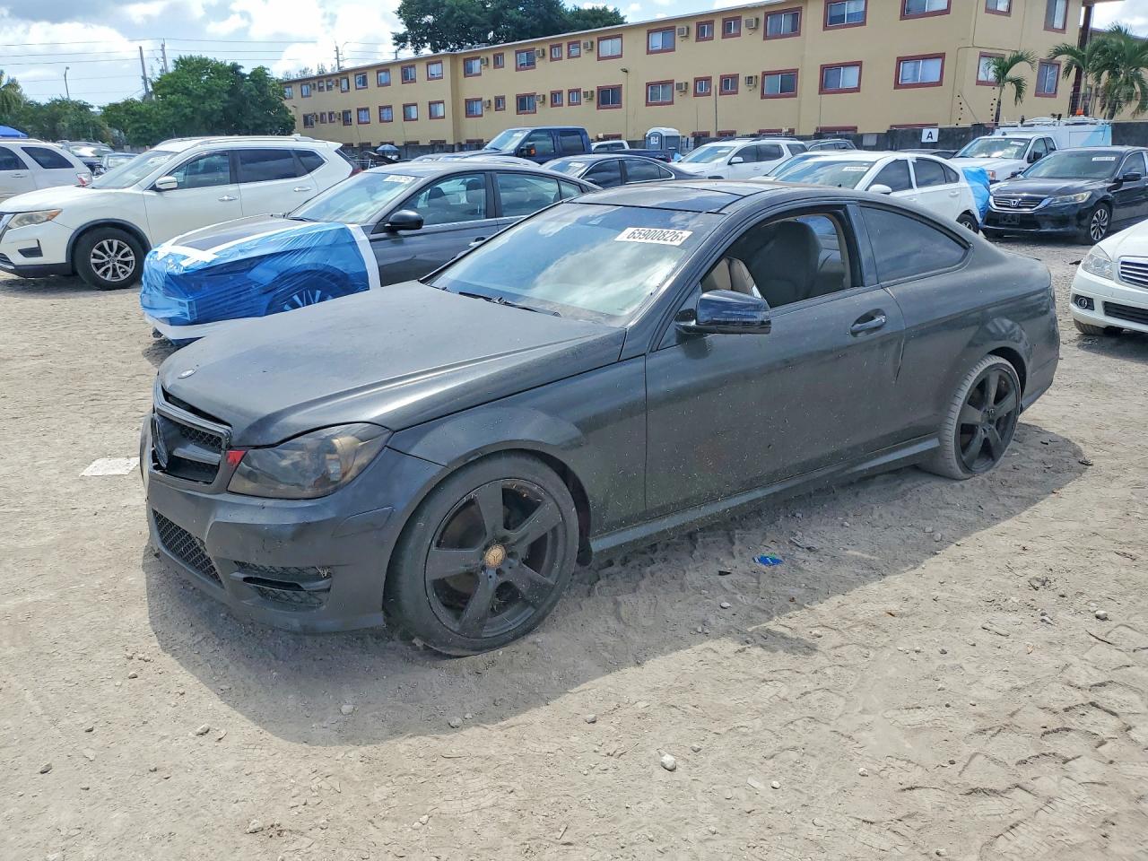 2013 MERCEDES-BENZ C 250