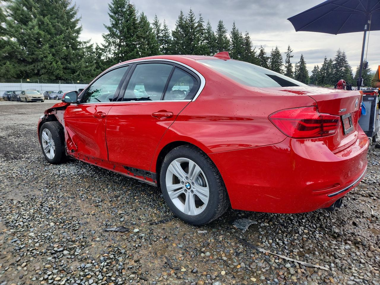 2018 BMW 330 XI — снимка 2