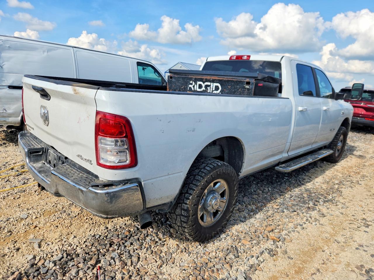 2021 RAM 2500 BIG HORN — снимка 3