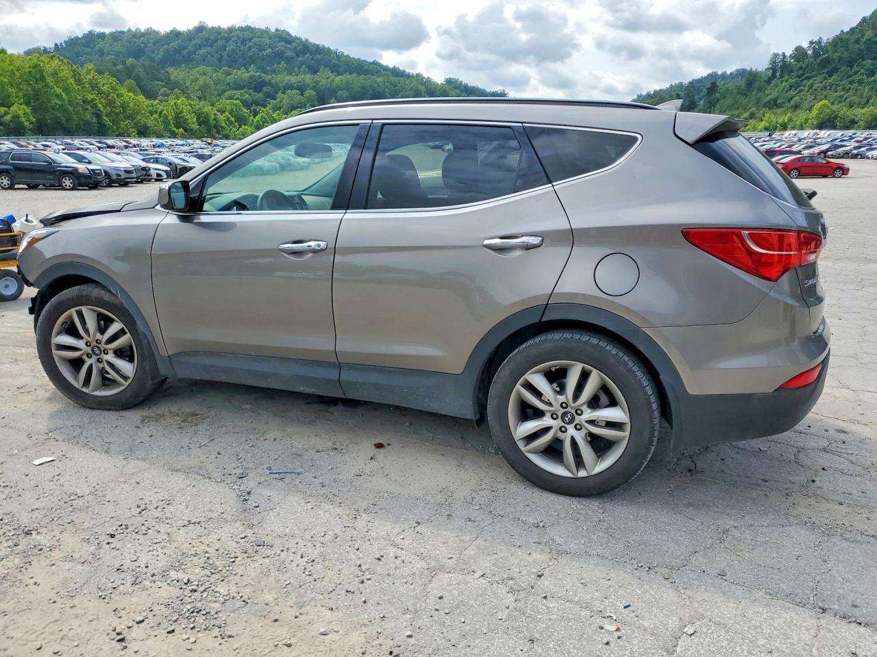 2015 HYUNDAI SANTA FE SPORT 2.0T — снимка 2