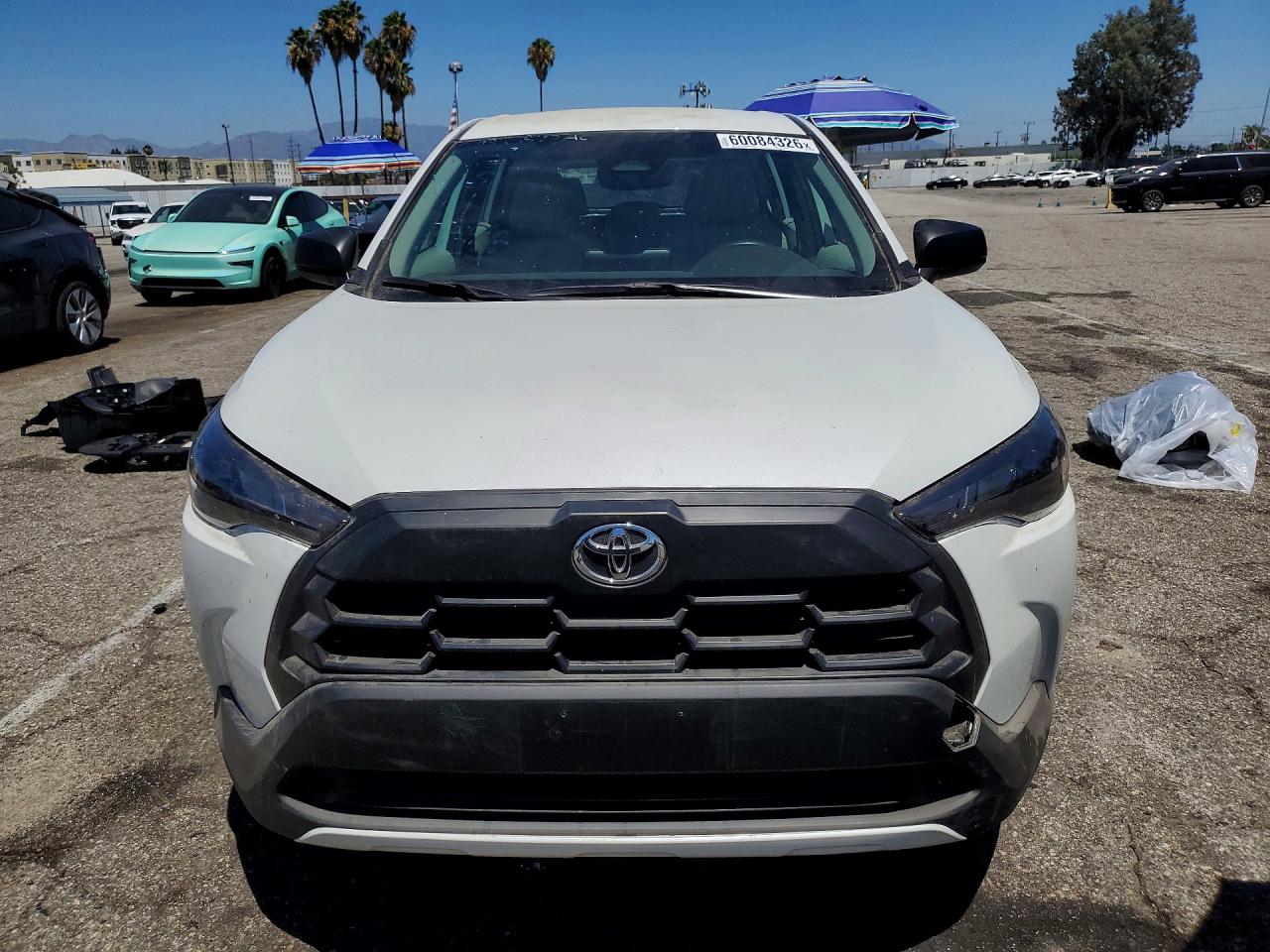 2026 TOYOTA COROLLA CROSS L — снимка 5