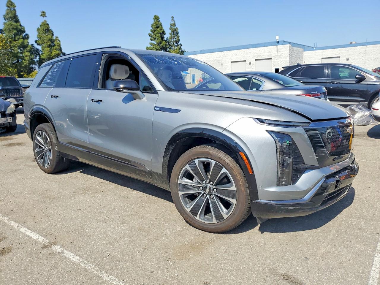2026 CADILLAC VISTIQ SPORT — снимка 4