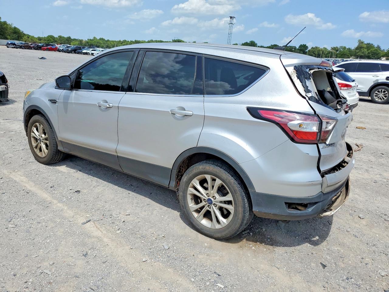 2017 FORD ESCAPE SE — снимка 2