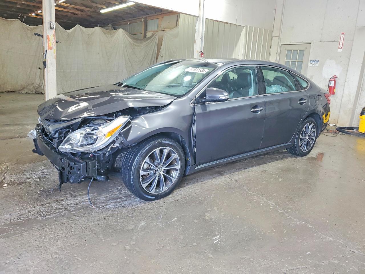 2018 TOYOTA AVALON XLE