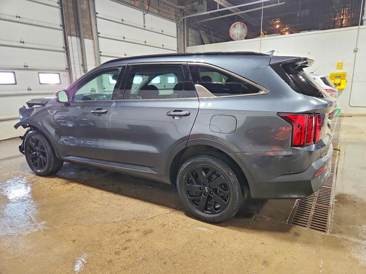 2021 KIA SORENTO S — снимка 2