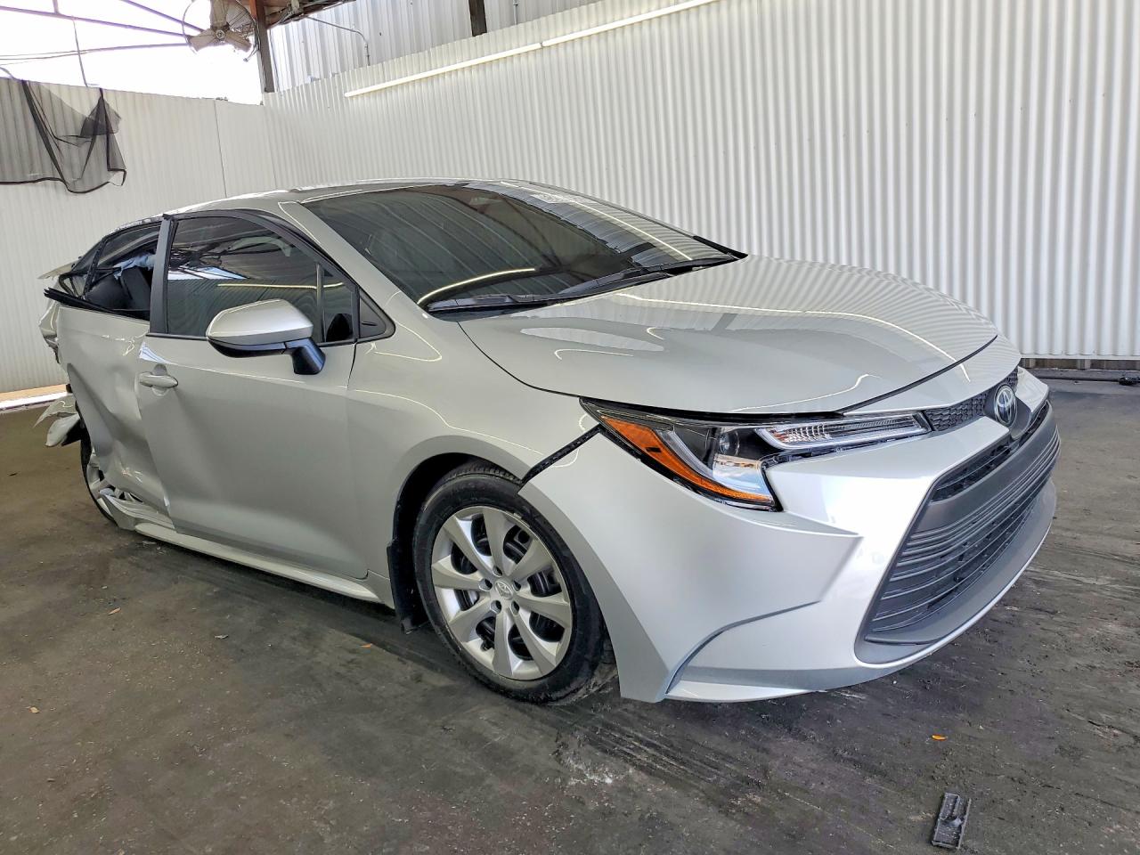 2026 TOYOTA COROLLA LE — снимка 4