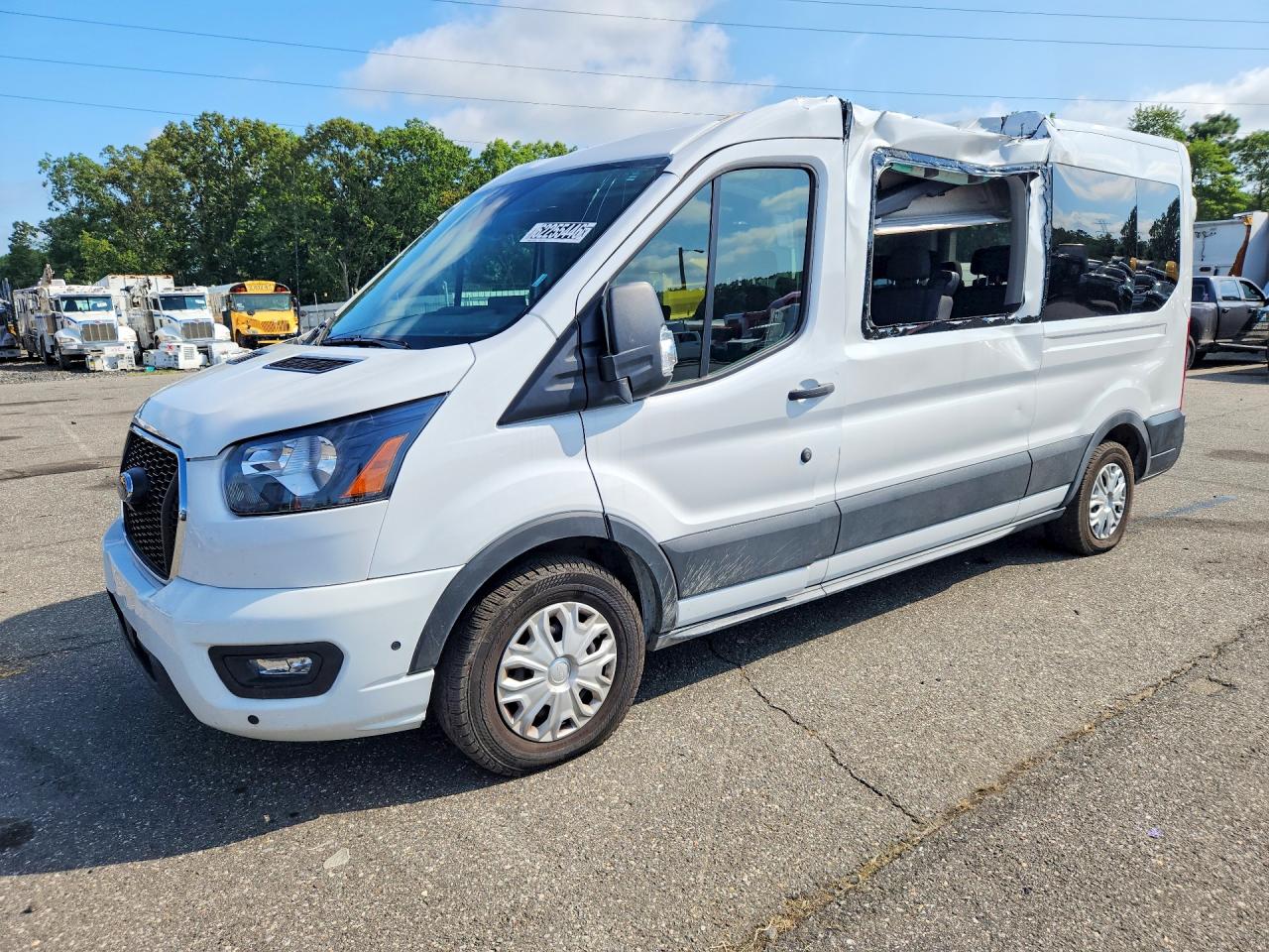 2025 FORD TRANSIT T-350