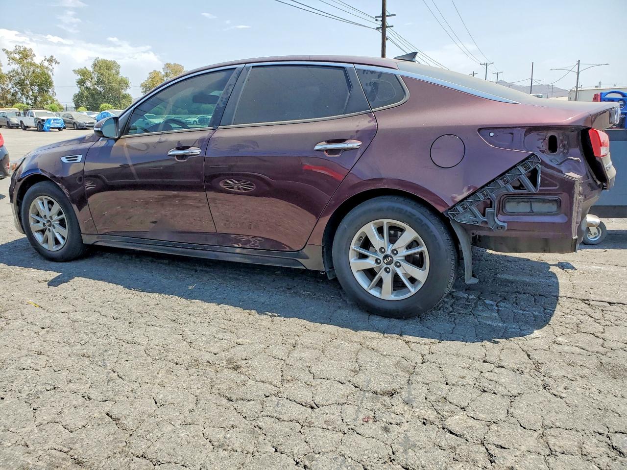 2016 KIA OPTIMA LX — снимка 2