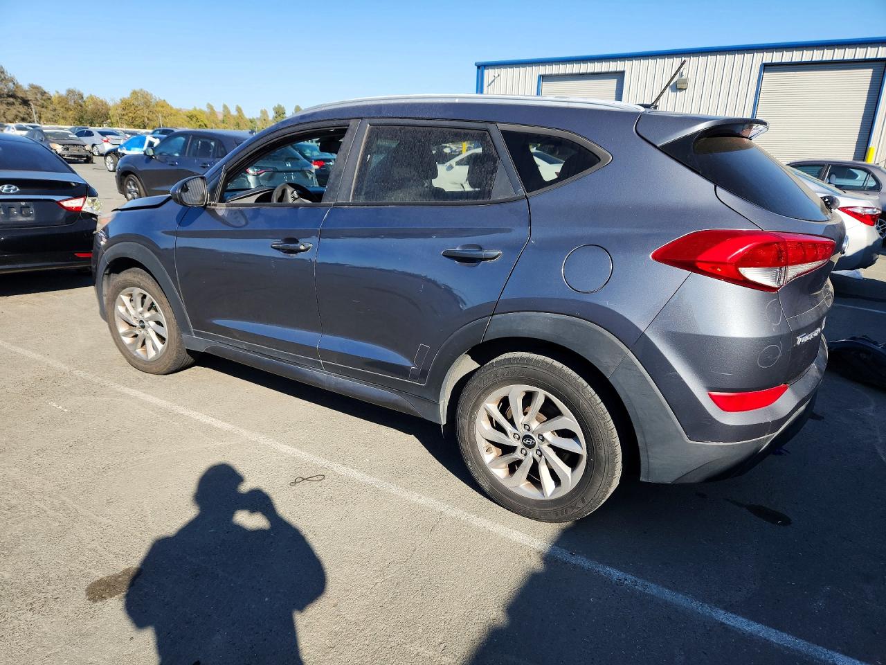 2016 HYUNDAI TUCSON SE — снимка 2