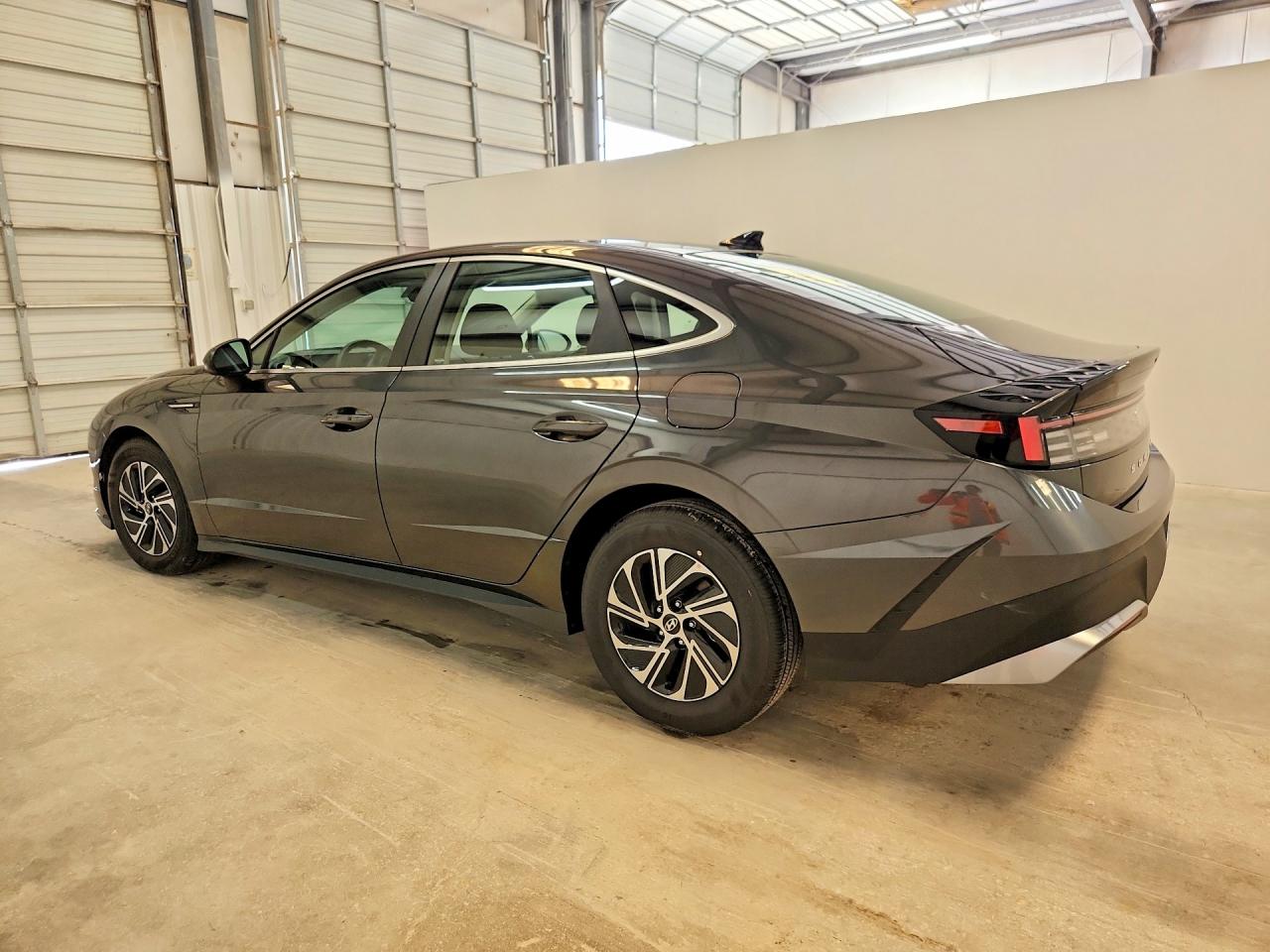 2026 HYUNDAI SONATA HYBRID BLUE — снимка 2
