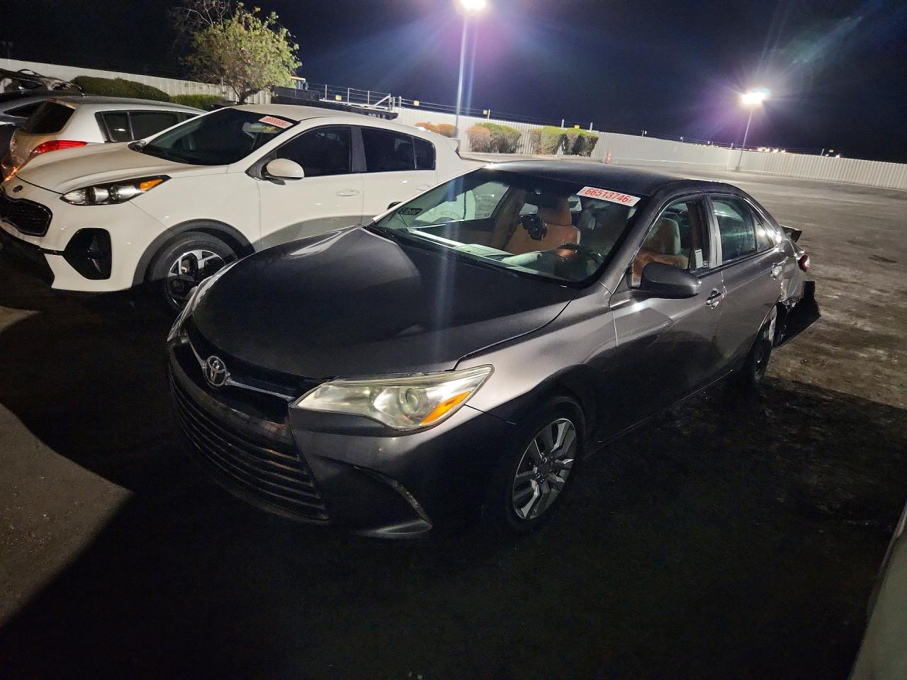 2017 TOYOTA CAMRY
