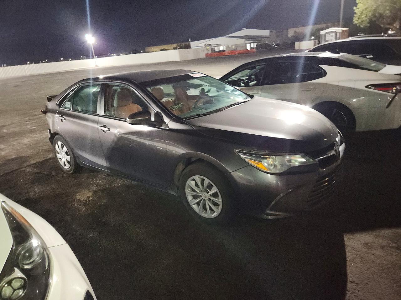 2017 TOYOTA CAMRY — снимка 4