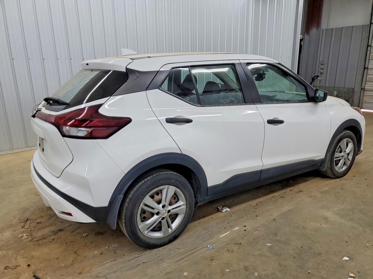 2021 NISSAN KICKS S — снимка 3