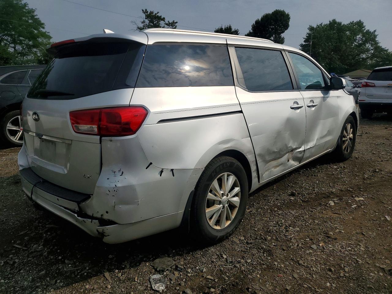 2016 KIA SEDONA LX — снимка 3