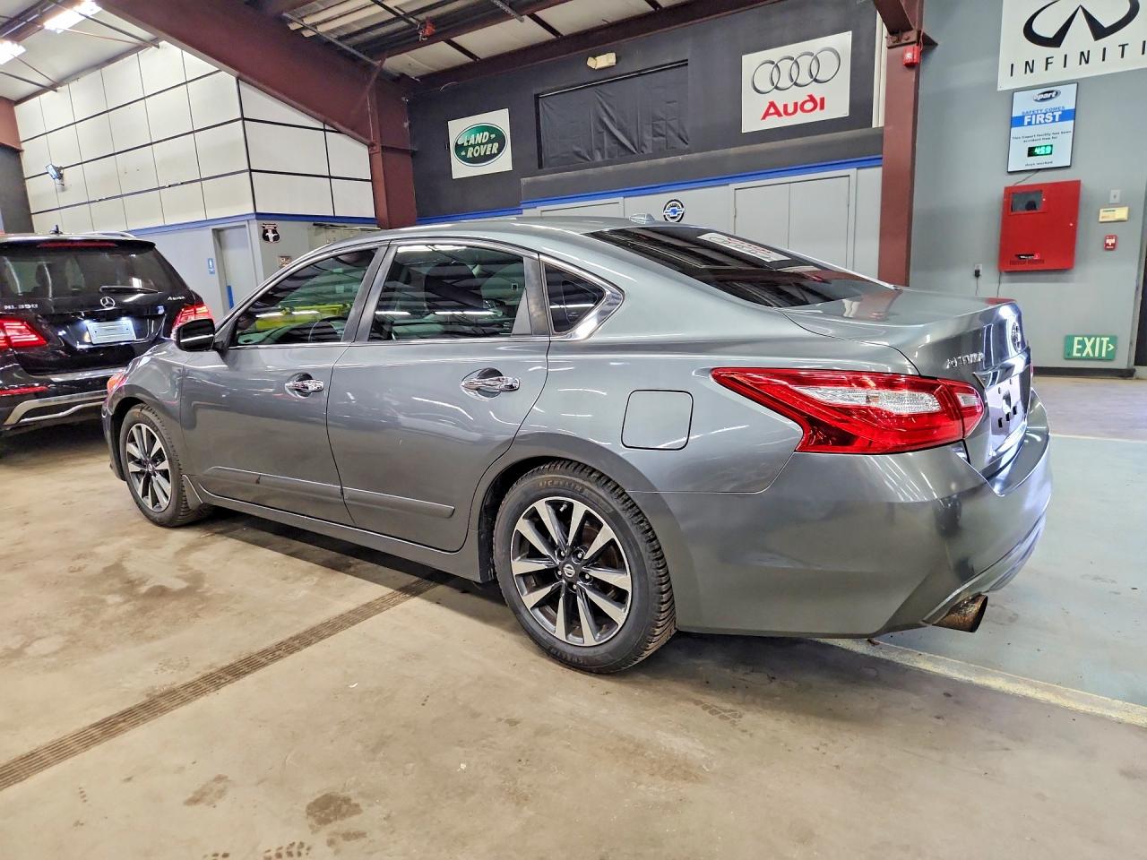 2016 NISSAN ALTIMA 2.5 SV — снимка 2