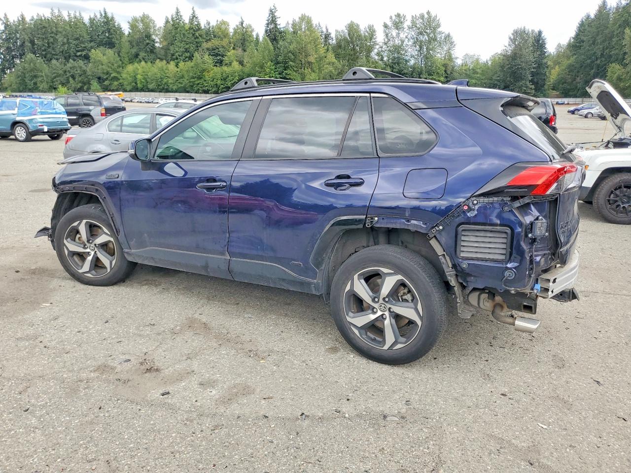 2022 TOYOTA RAV4 PRIME SE — снимка 2