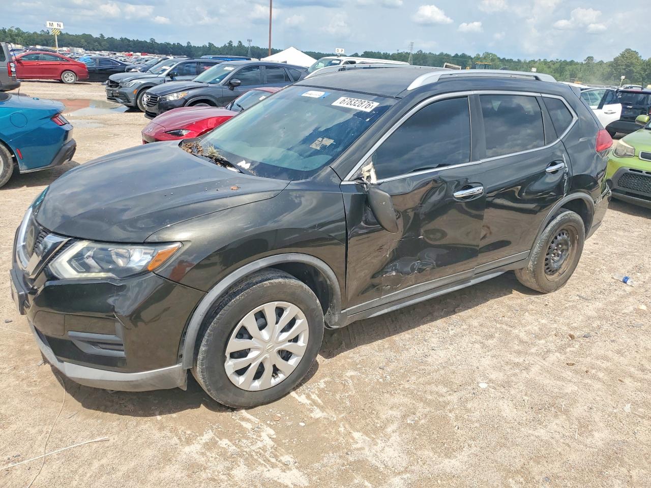 2017 NISSAN ROGUE SV
