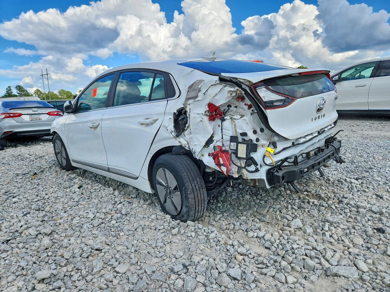 2022 HYUNDAI IONIQ SE — photo 2