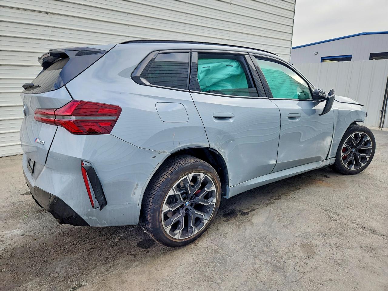 2026 BMW X3 M50 — photo 3