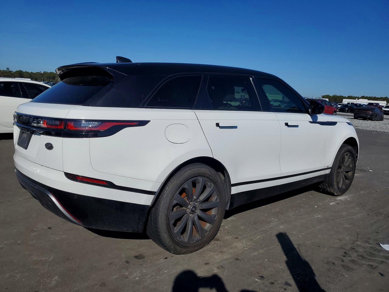 2020 LAND ROVER RANGE ROVER VELAR R-DYNAMIC S — снимка 3